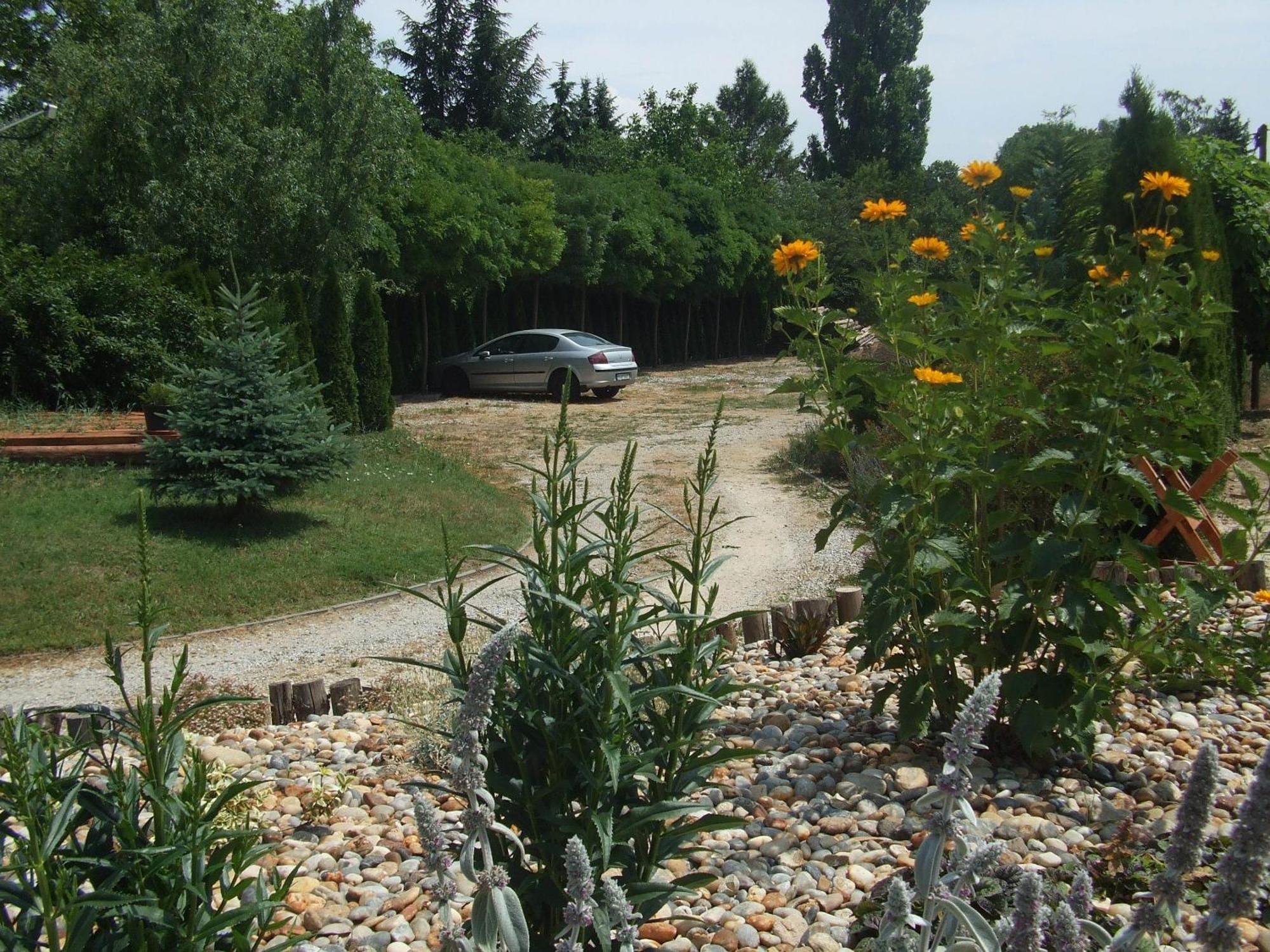 Feng Shui Wellness Apartmanhaz Heviz Heviz