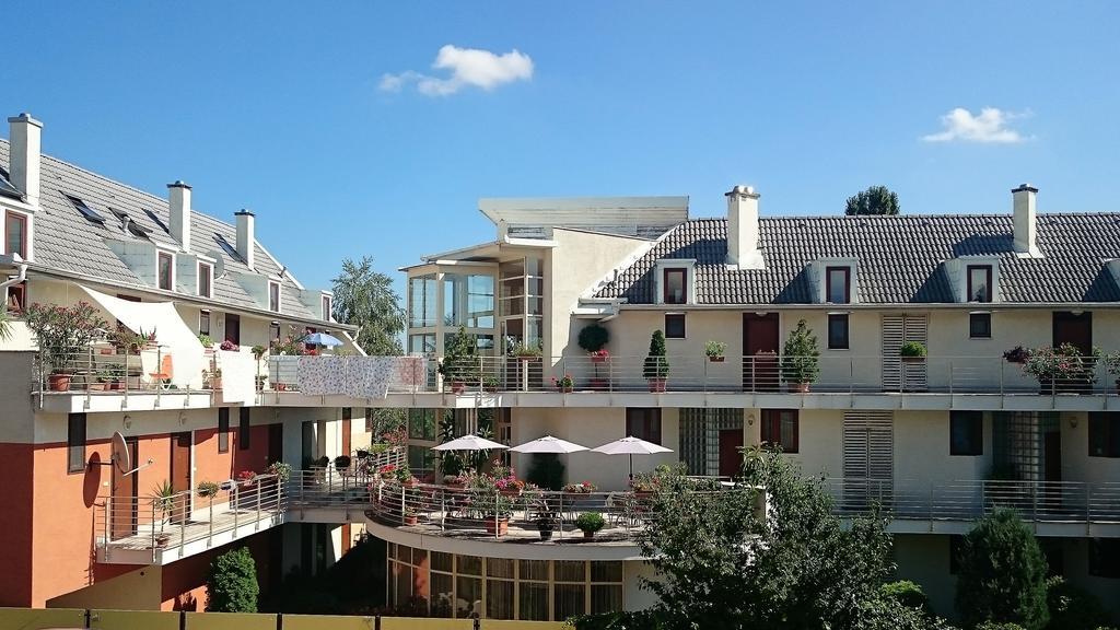 Feng Shui Wellness Apartmanhaz Heviz *
