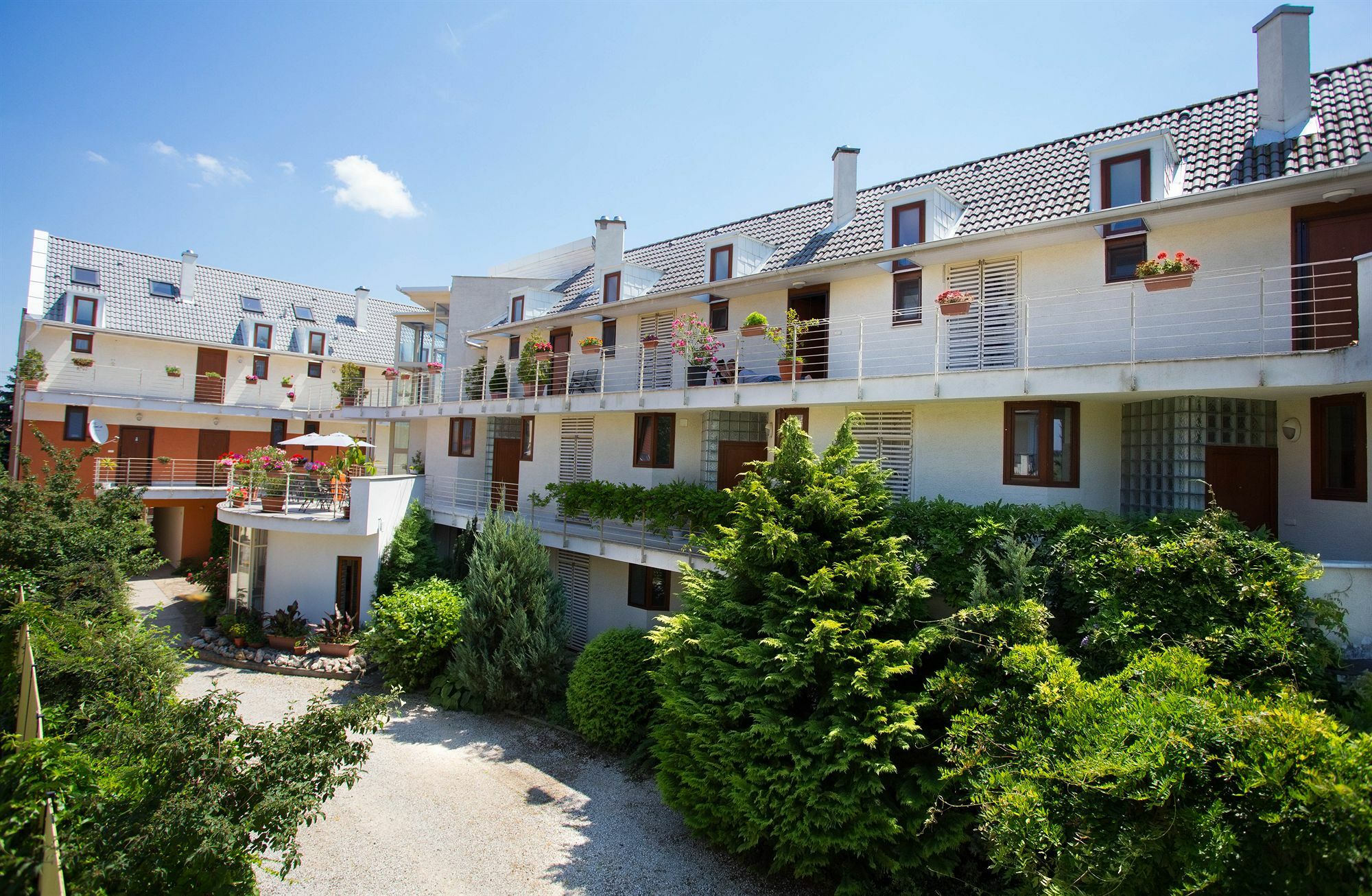 Feng Shui Wellness Apartmanhaz Heviz Apartment *